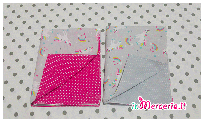 Tovagliette e pochette portaoggetti con unicorni