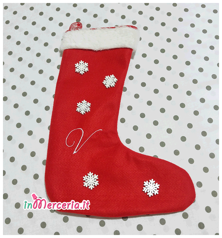 Calze della befana rosse con iniziali V